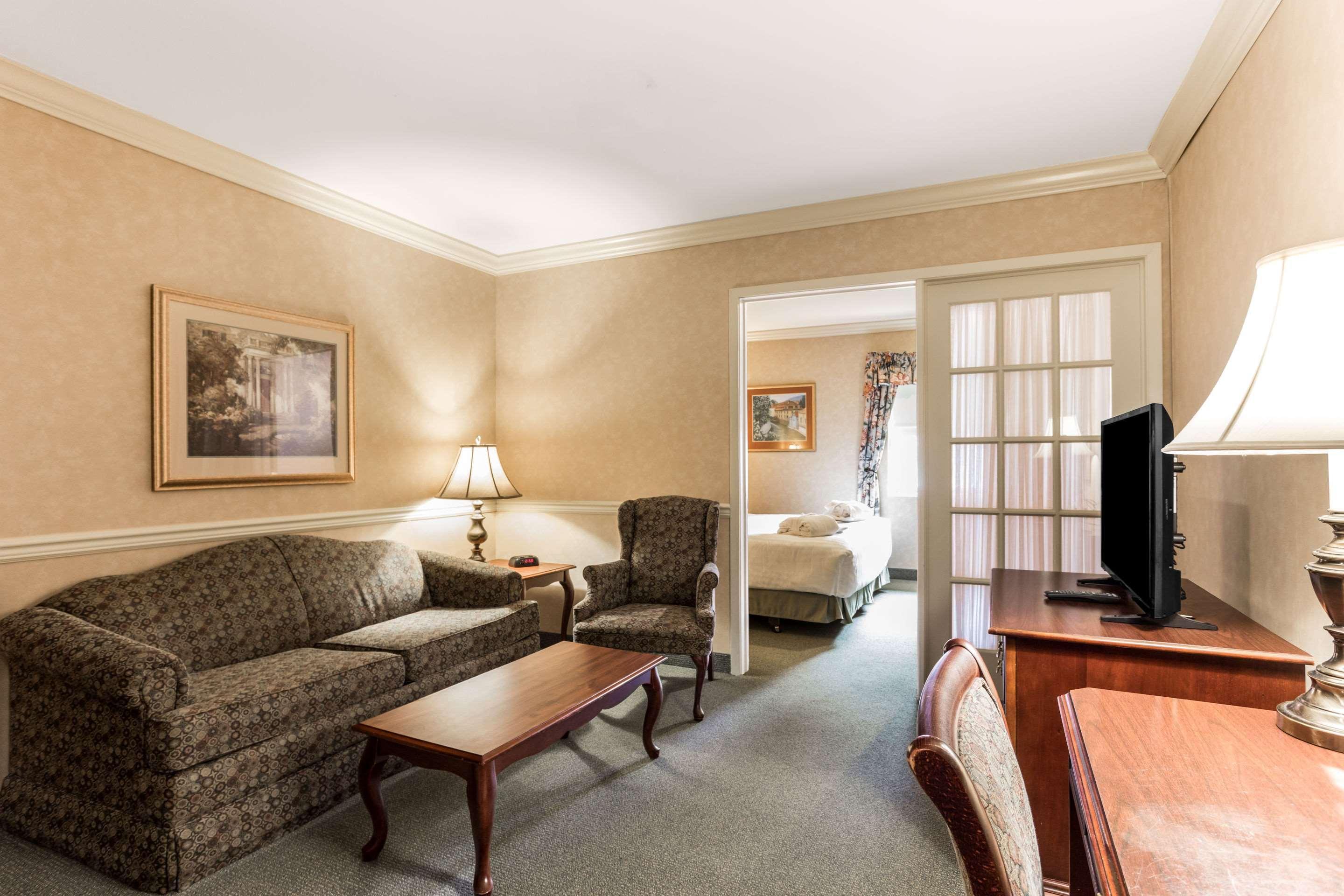 Traditions Hotel & Spa, Ascend Hotel Collection Johnson City Dış mekan fotoğraf