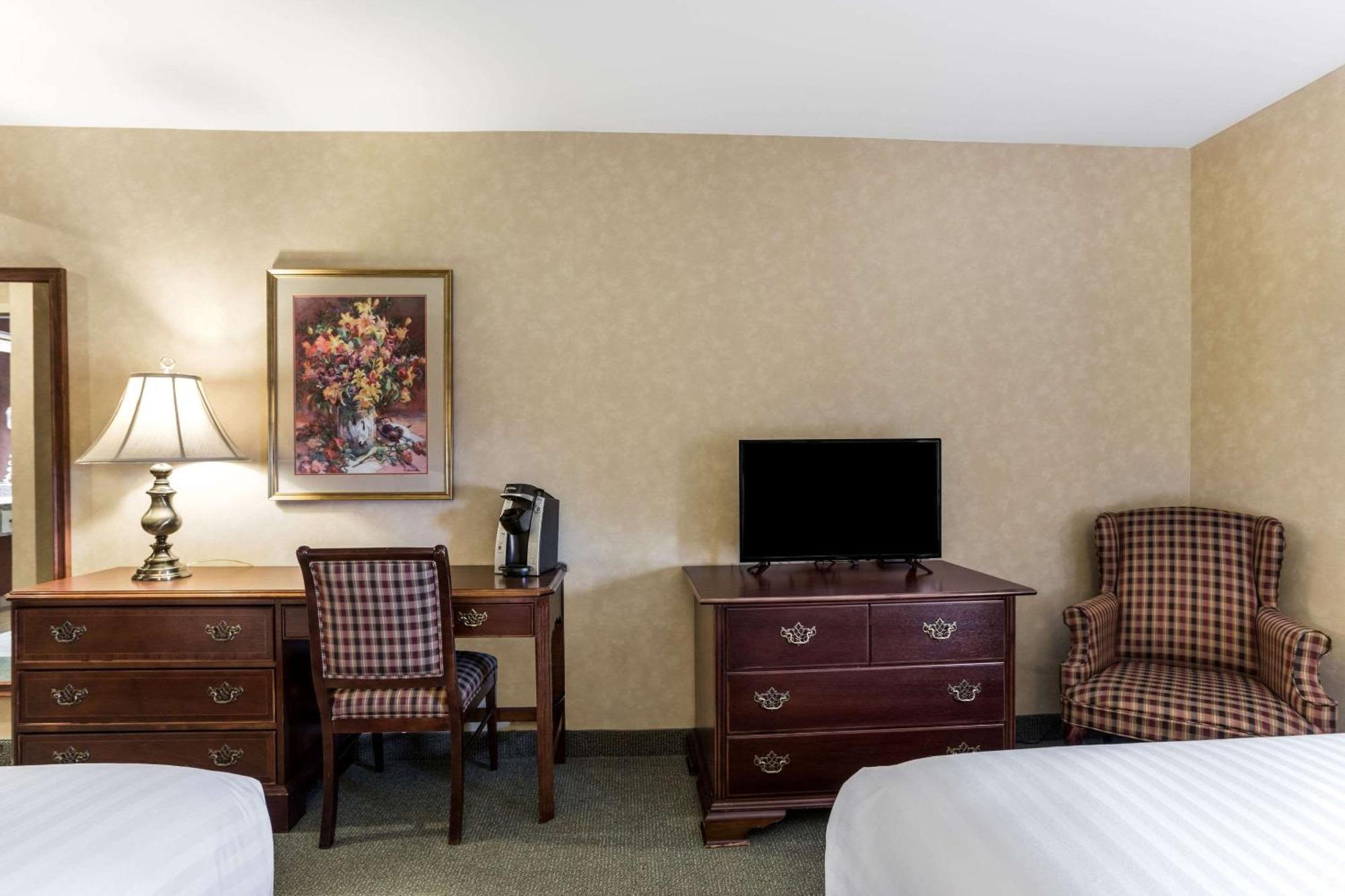 Traditions Hotel & Spa, Ascend Hotel Collection Johnson City Dış mekan fotoğraf