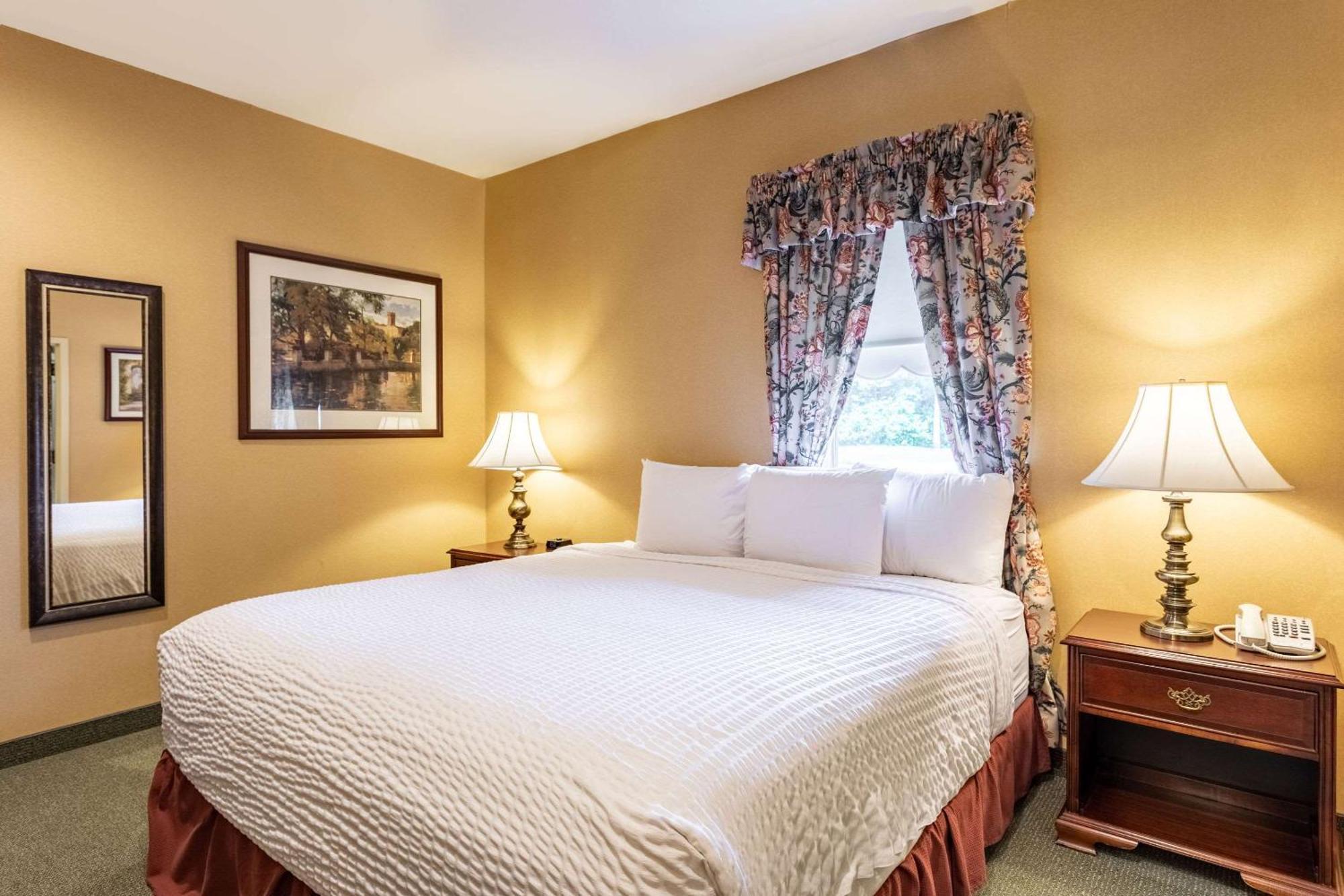 Traditions Hotel & Spa, Ascend Hotel Collection Johnson City Dış mekan fotoğraf
